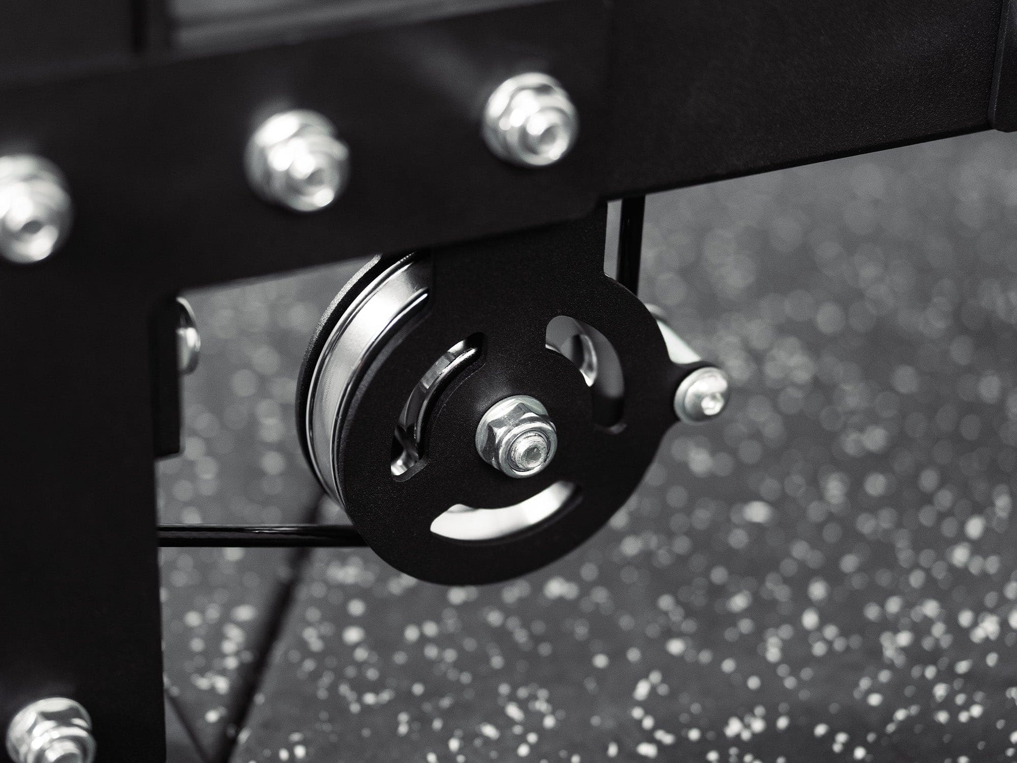 Lat Pulldown Low Row Machine with Aluminium Pulley Wheels - L4 Pro Series - Image 13