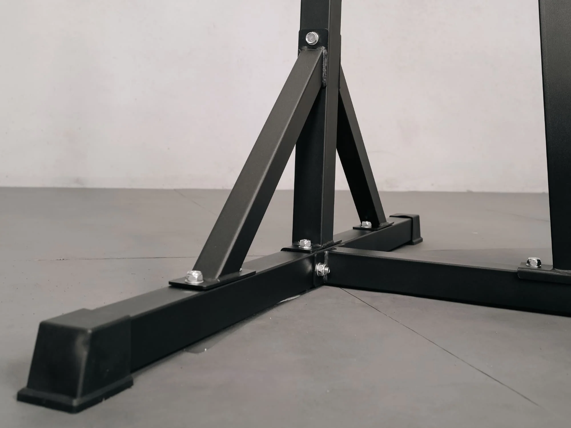 ATTIVO Plate Loaded Deltoid and Shoulder Press - Image 5