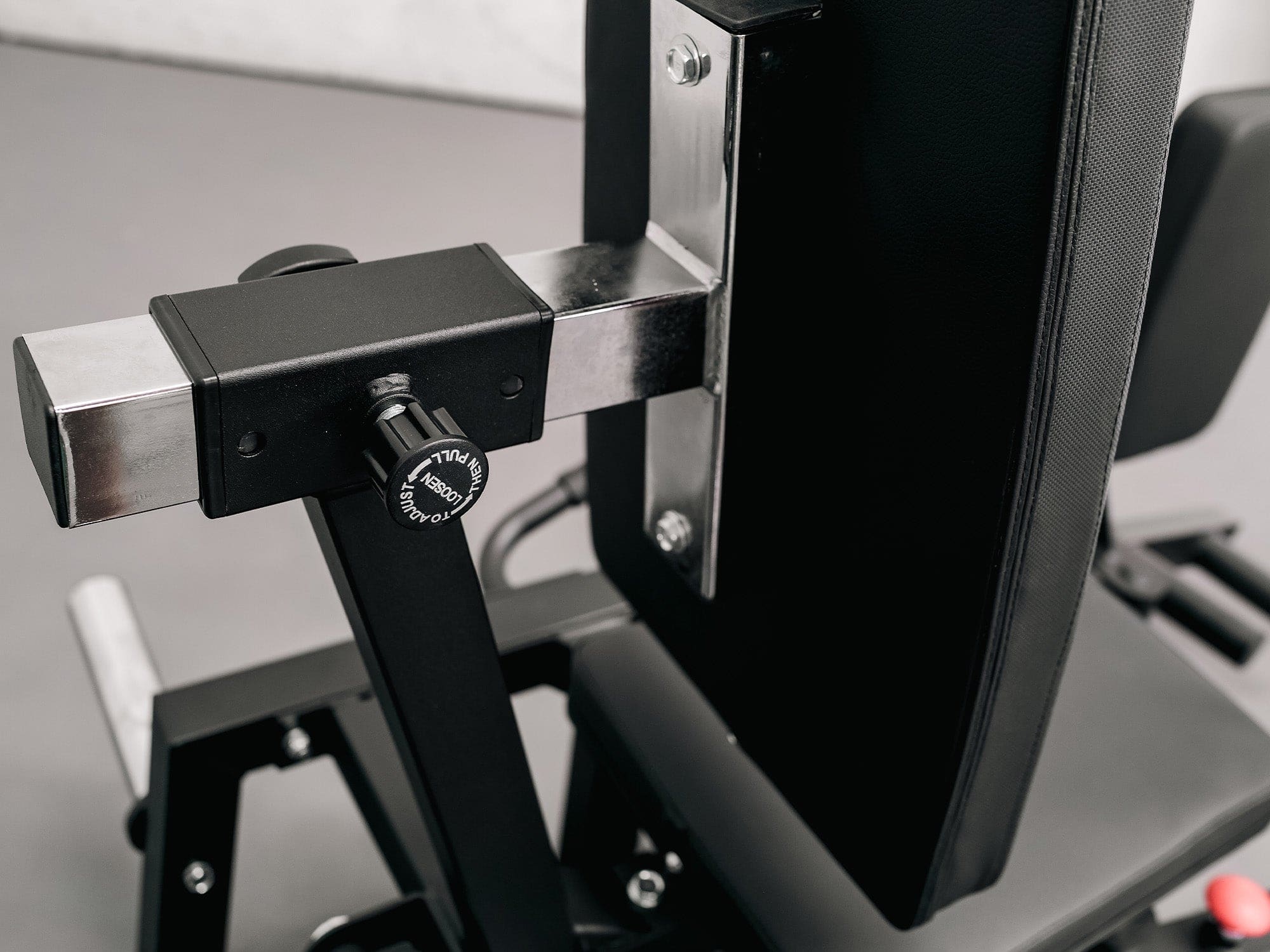 L4 Pro Plate Loaded Hip Adductor & Abductor - Image 12