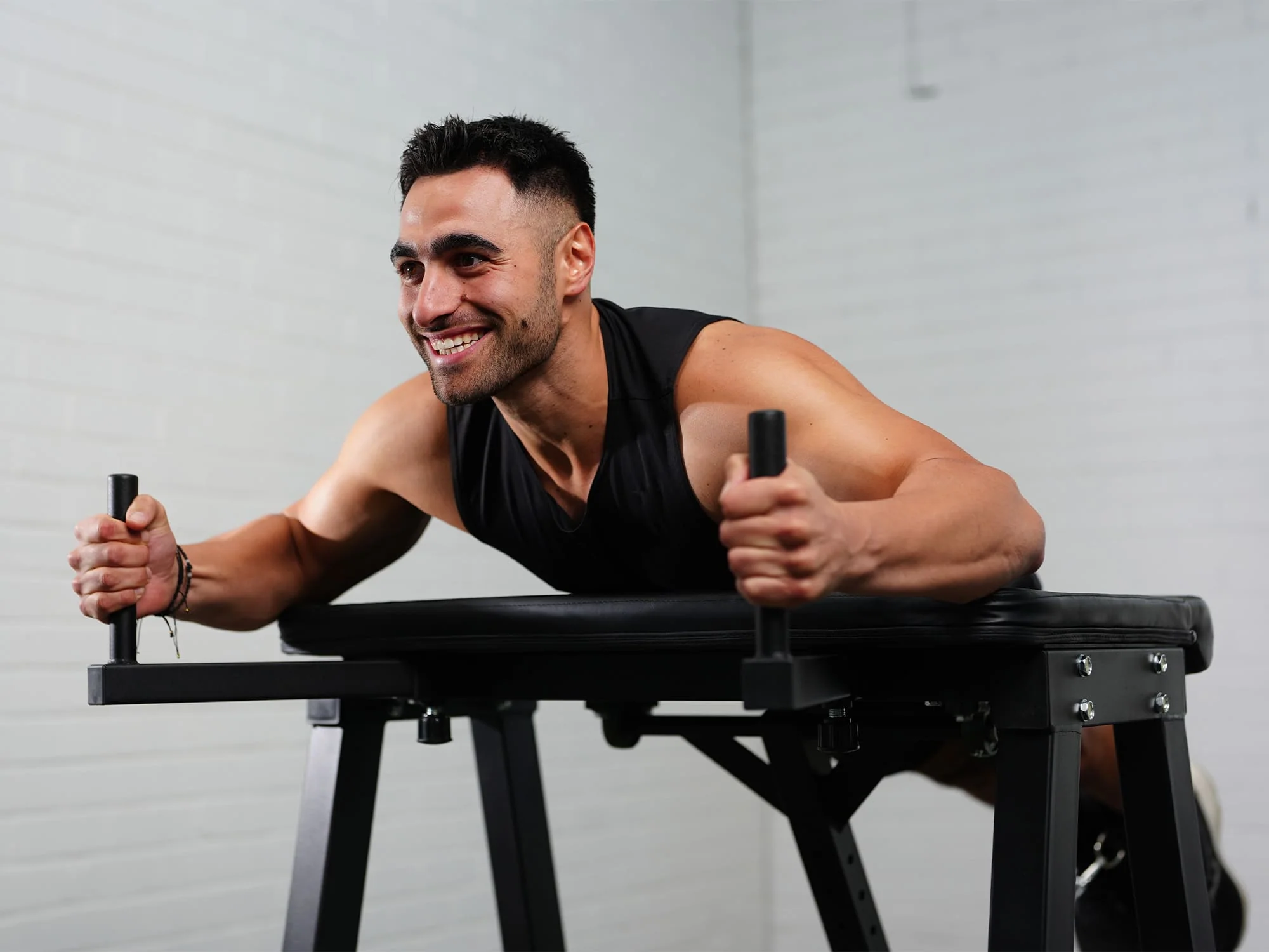 ATTIVO Reverse Hyperextension - Image 3