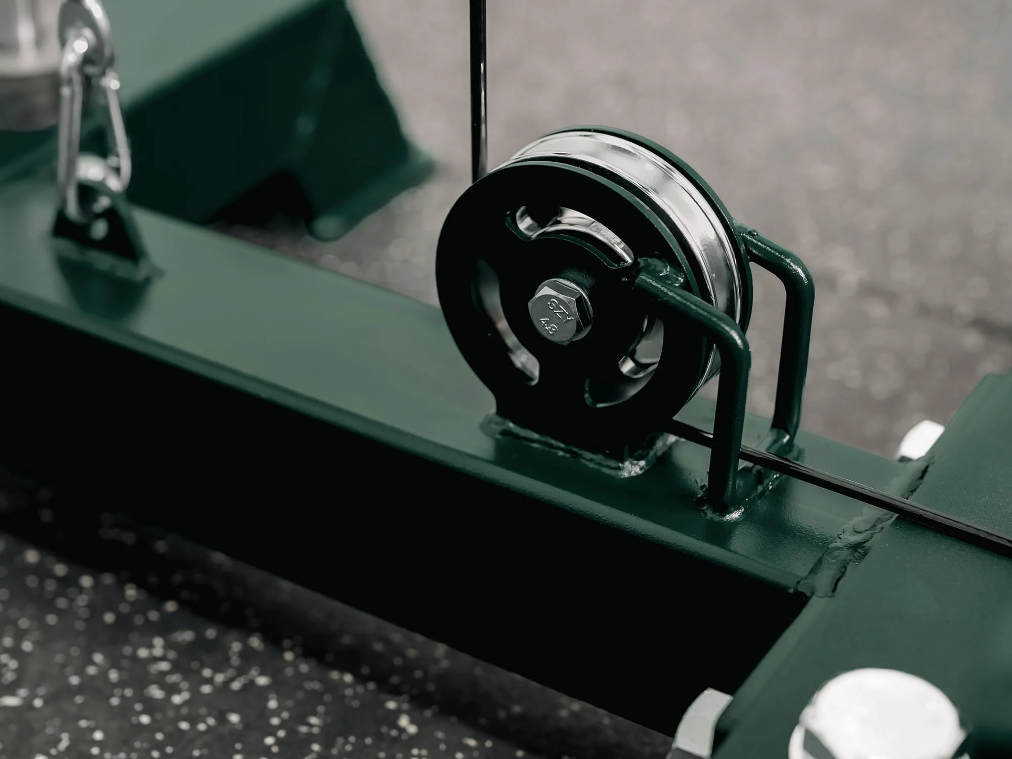 Evolve Power Rack with Lat Pulldown and Storage System - Image 6