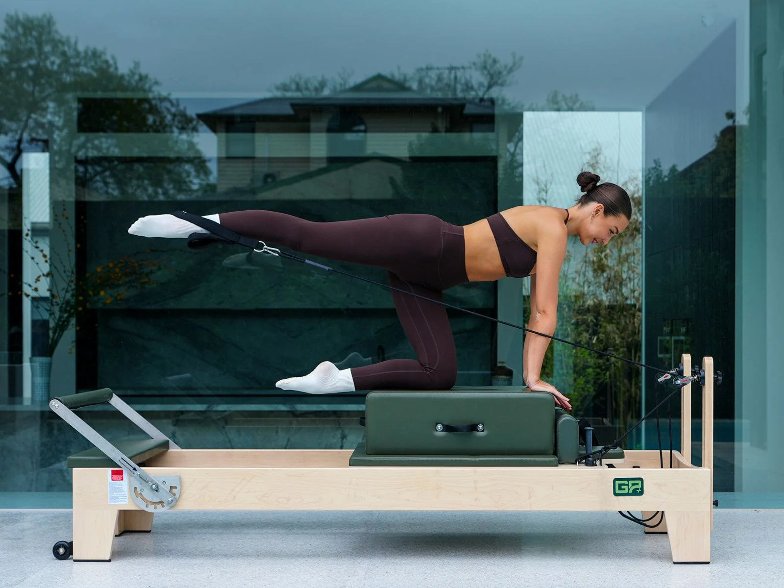 GP ONE Pilates Reformer - Image 12