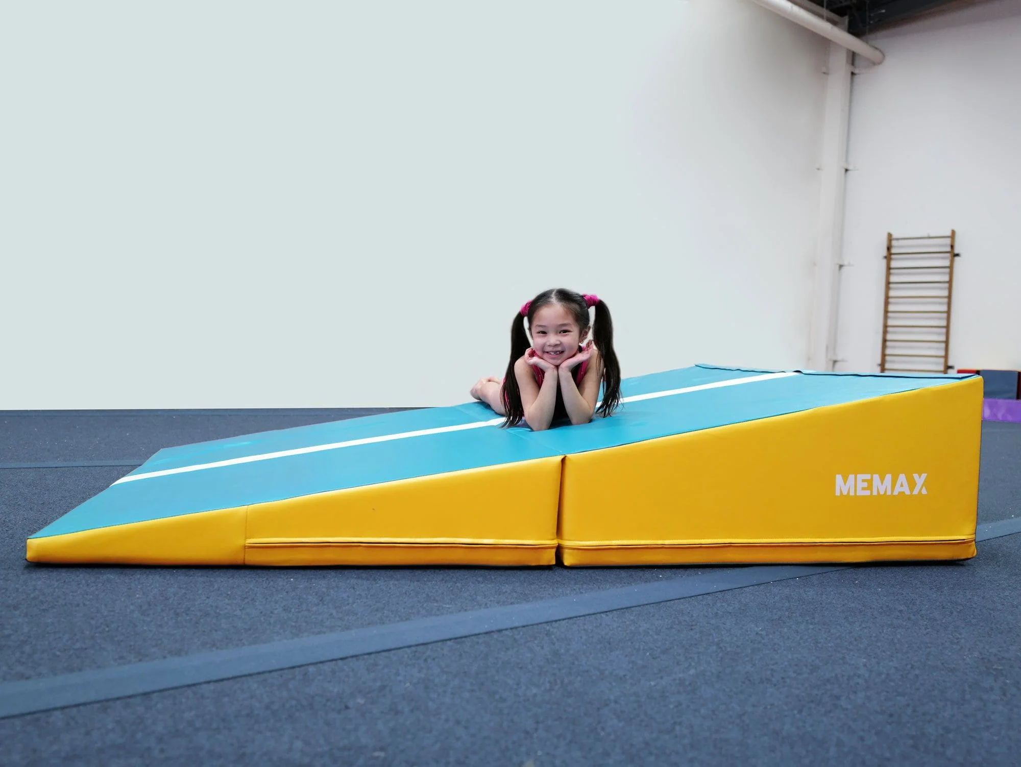 MEMAX Foldable Incline Wedge Mat - Modern Palette - Image 13