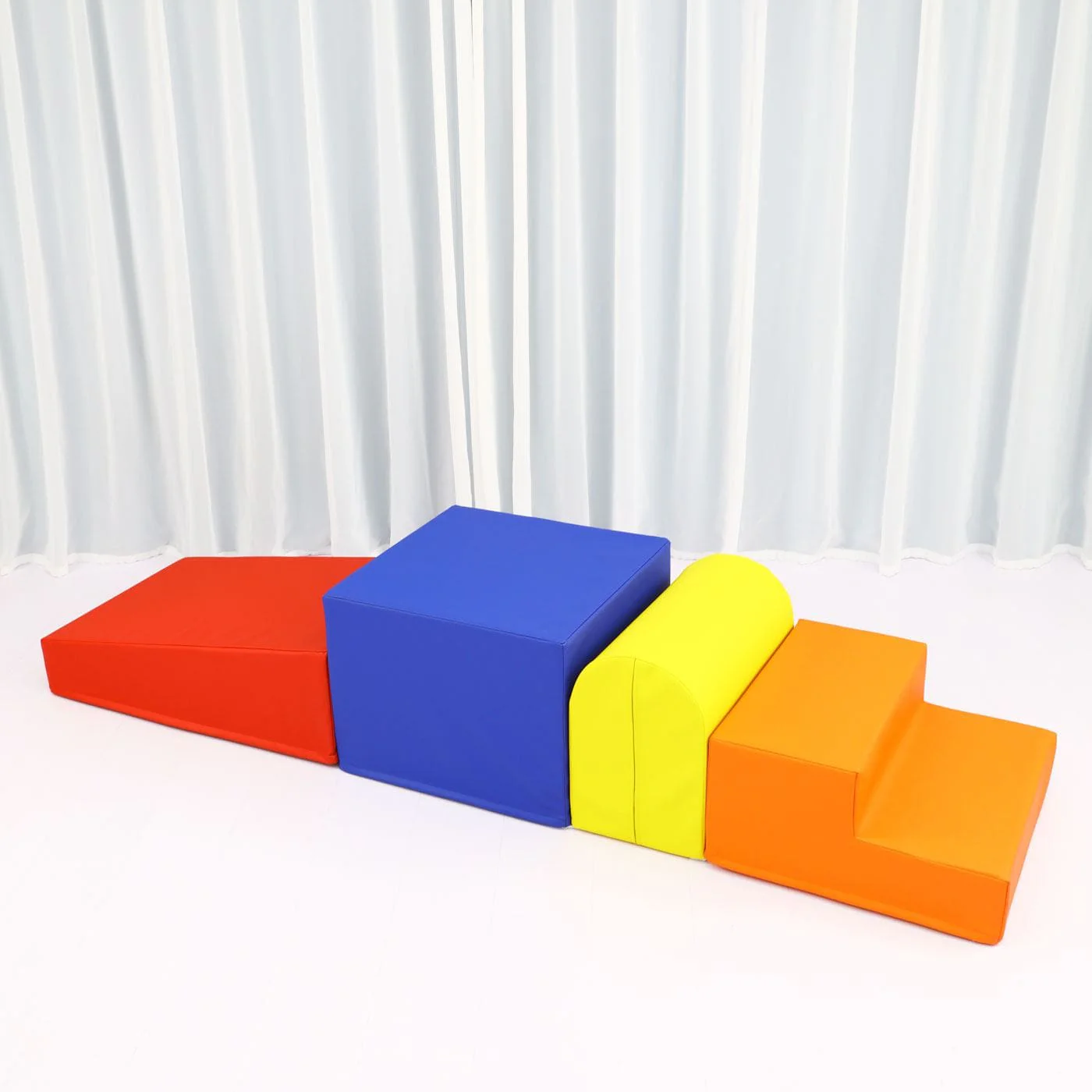 Mini Mountain Sensory Climber & Ball Pit Set - Image 12