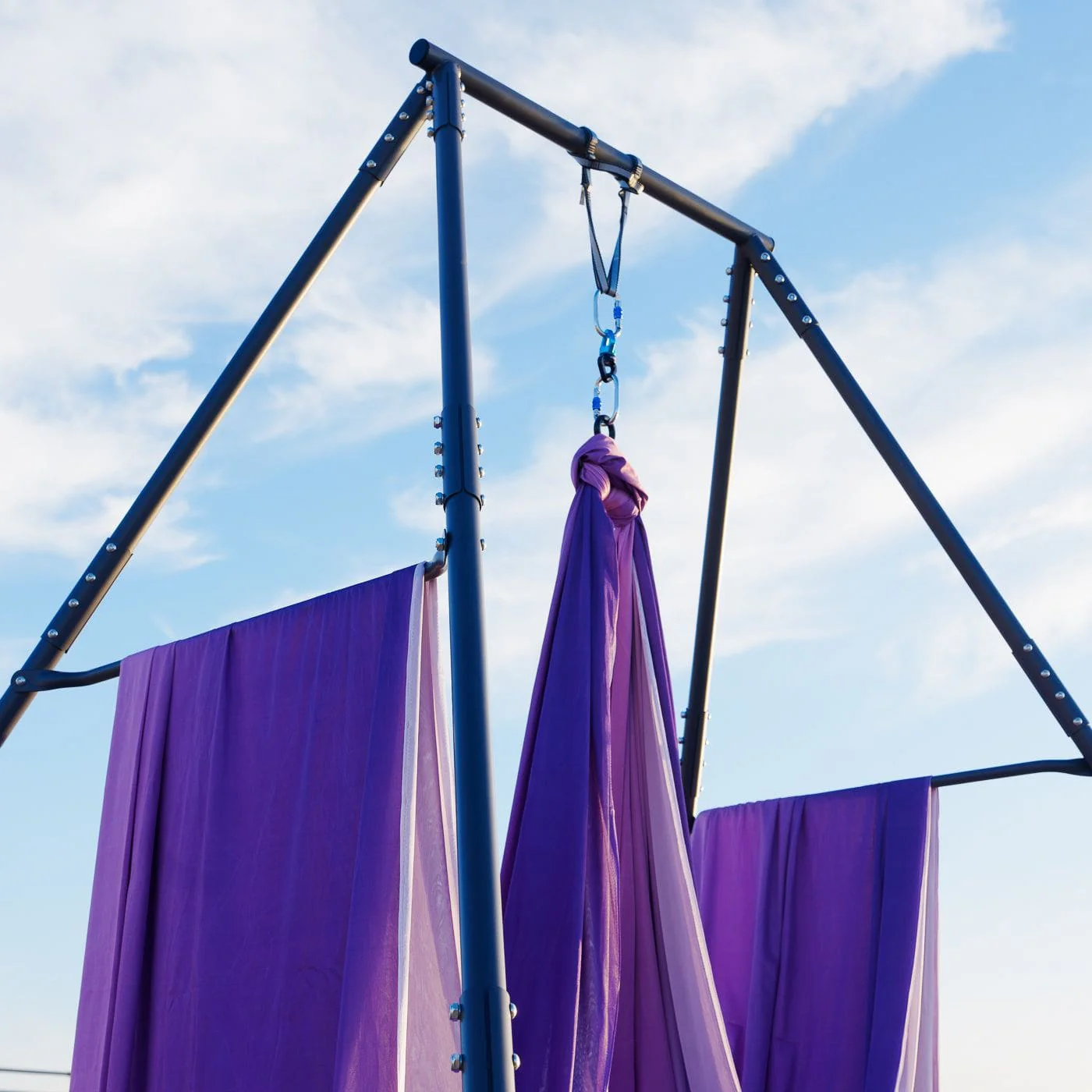 MEMAX Aerial Silks Yoga Swing Hammock Set - 100% Luxury Nylon Tricot Silks, Full Rigging Hardware - Image 6