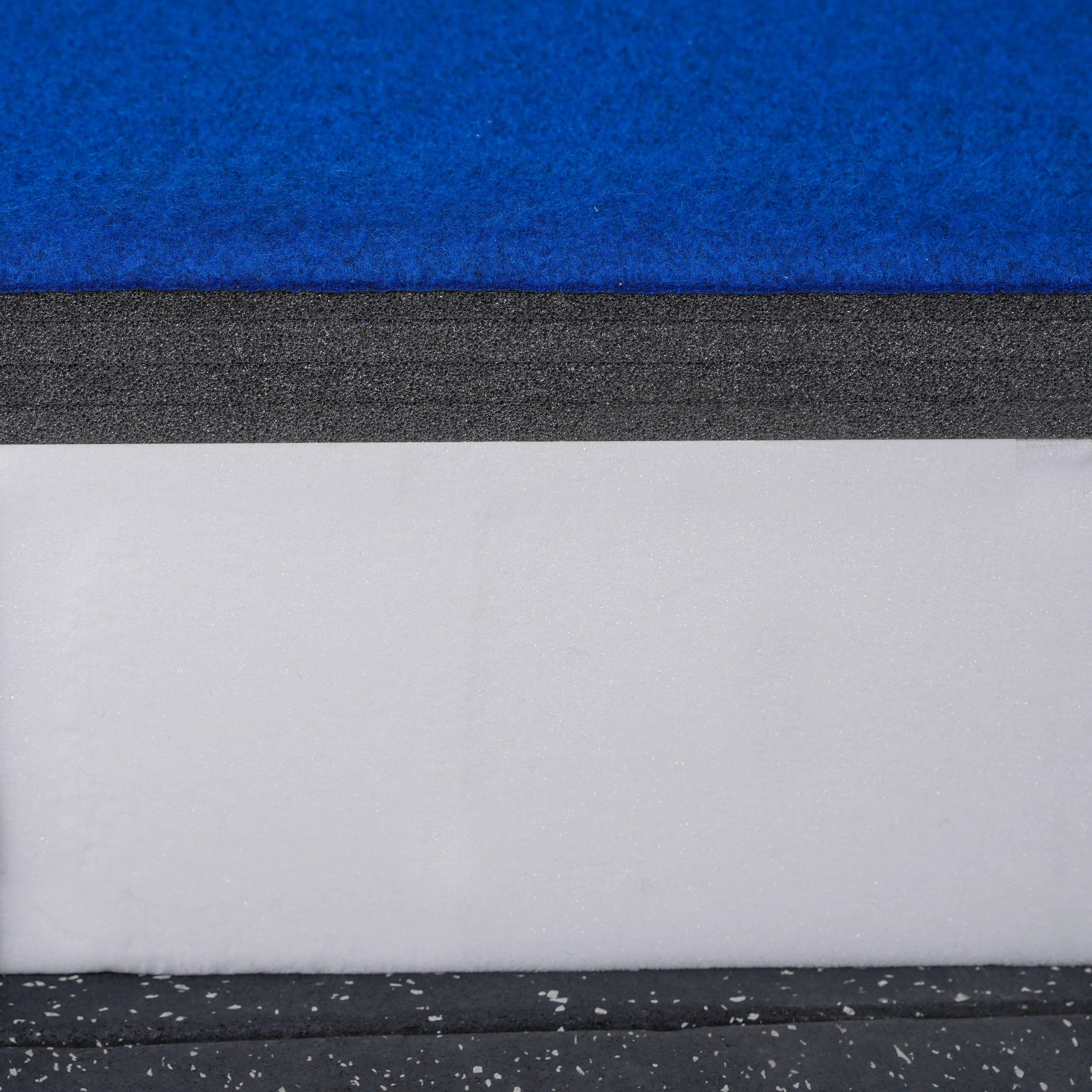 MEMAX Carpeted Safety Mat - 20cm Thickness - Image 3