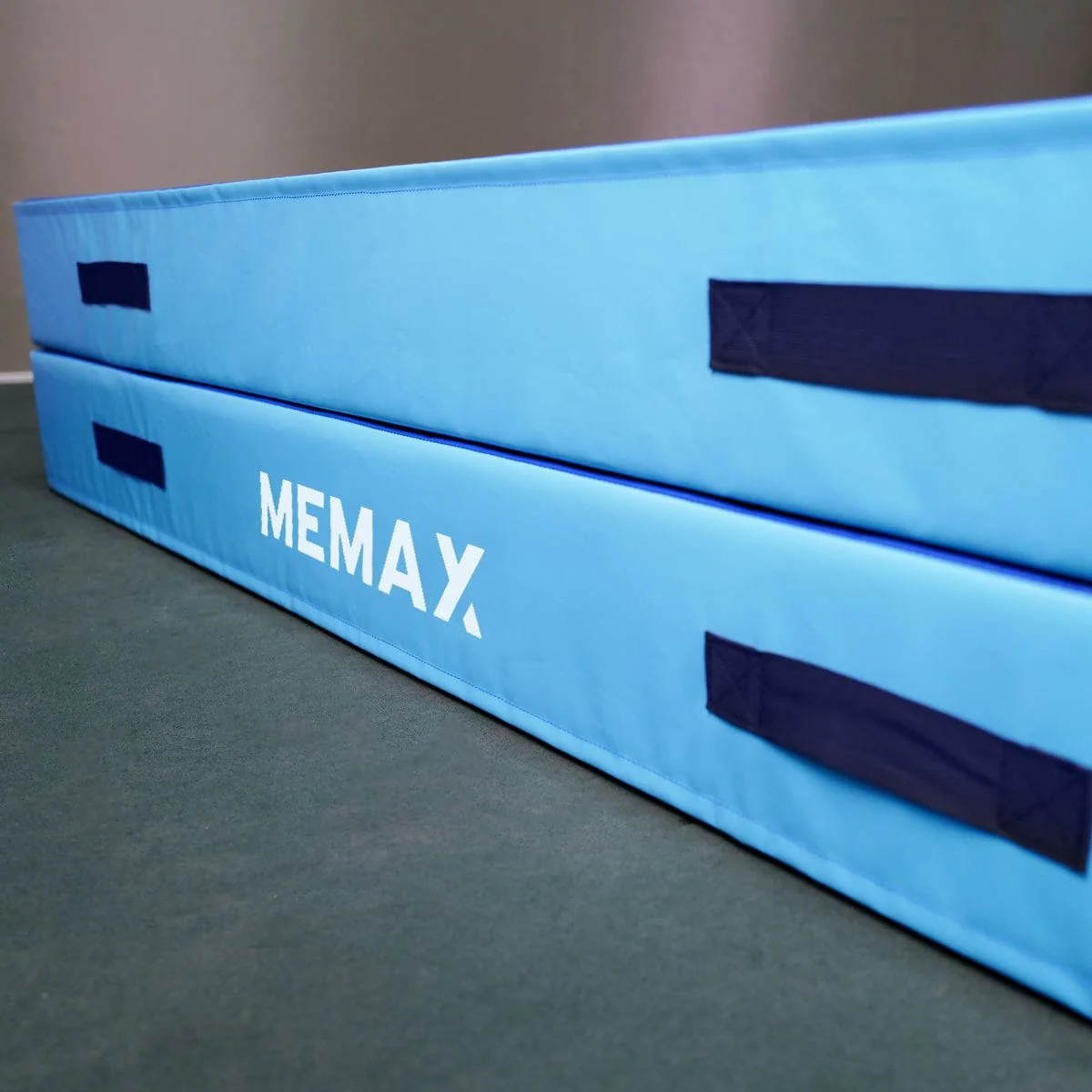 MEMAX Super Large Foldable Landing Mat - 400x200x20cm (with PVC Cover) - Image 3