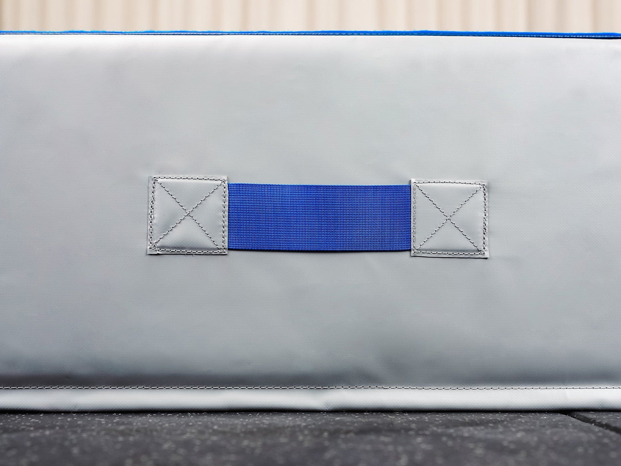MEMAX Safety Landing Mat (with PVC Cover) 150x150x30cm & 180x180x30cm - Image 5