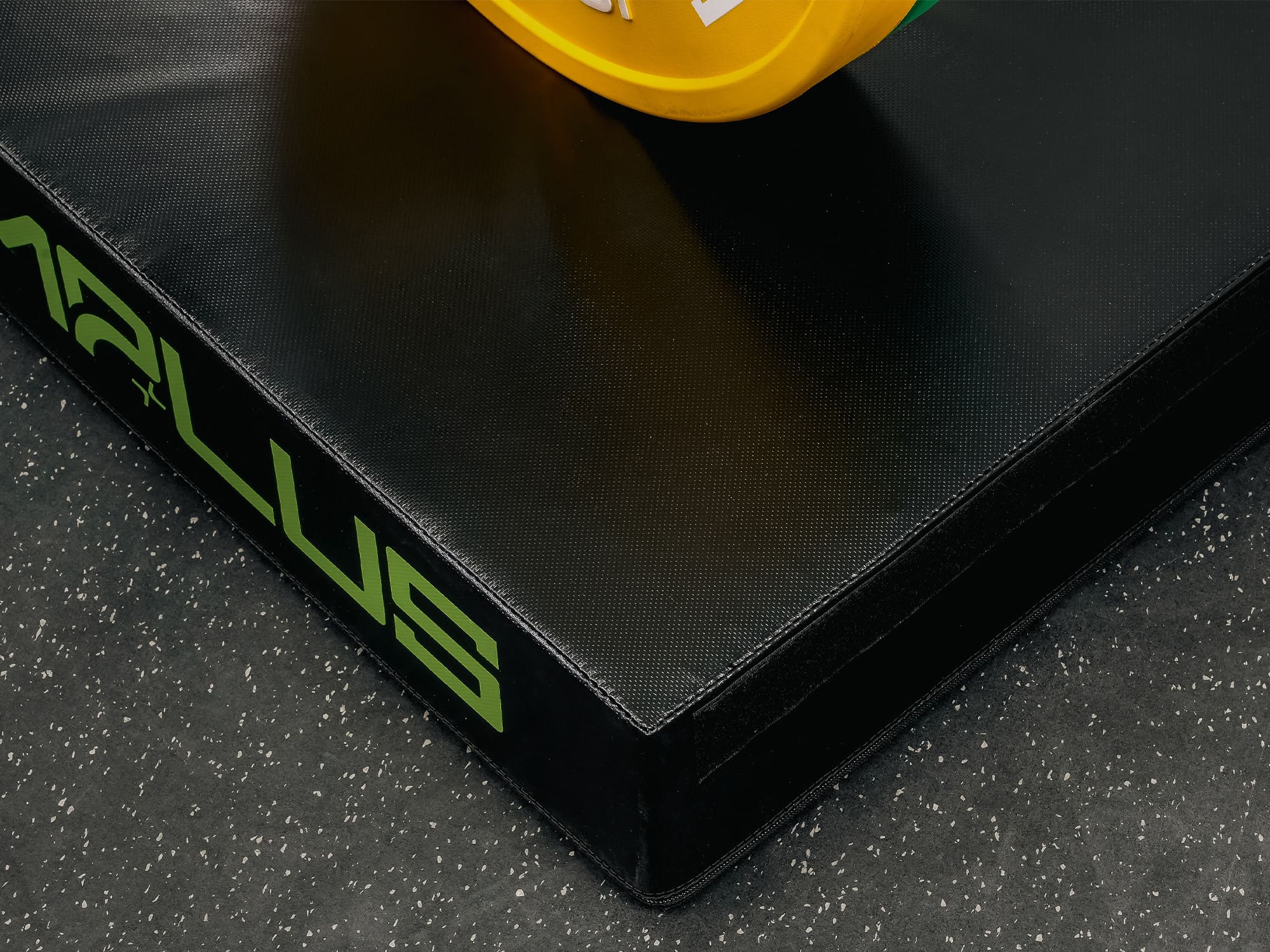 Weightlifting Weight Plate Drop Pads - Image 3