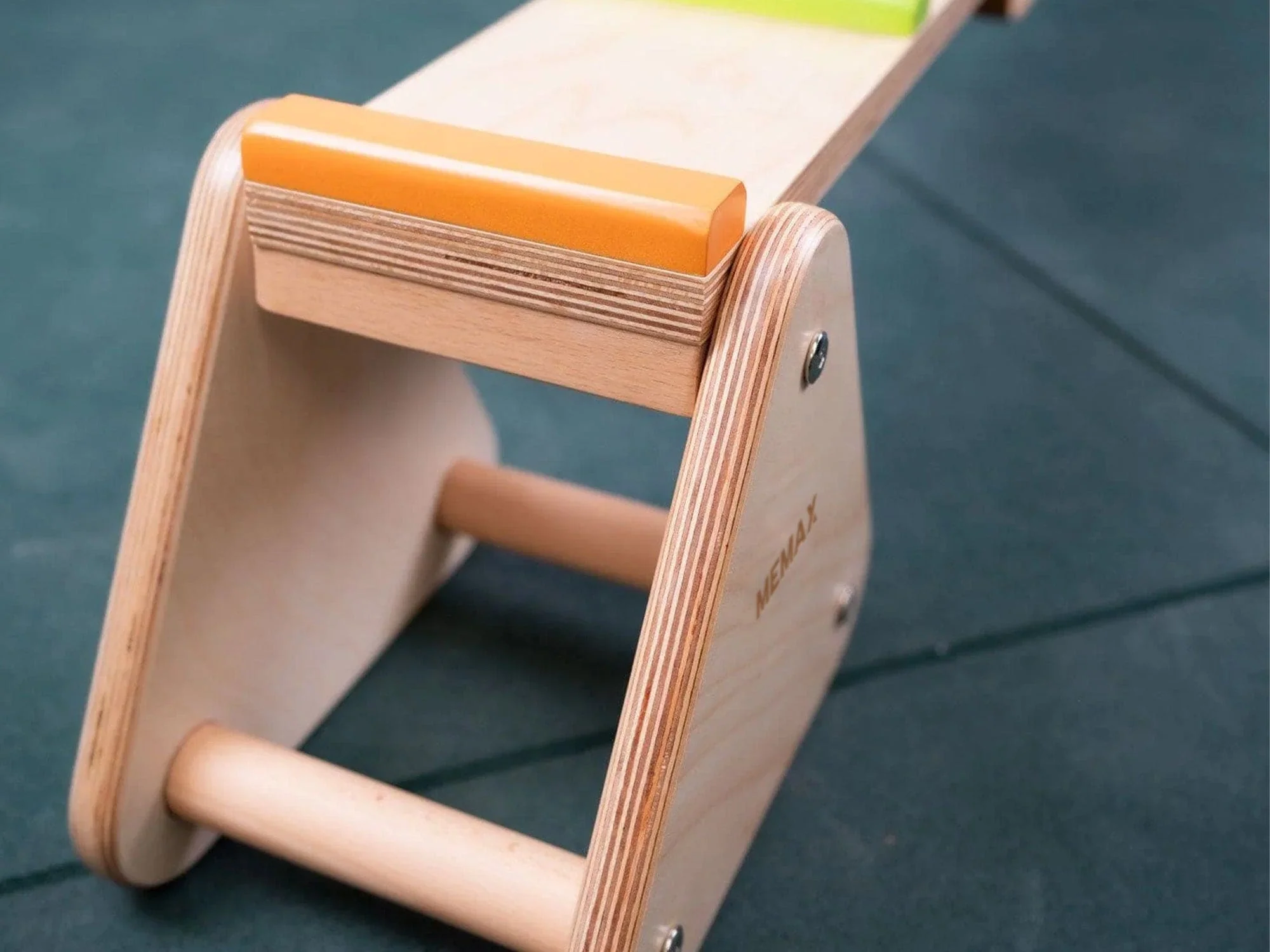 MEMAX 2-in-1 Wooden Seesaw and Rainbow Balance Bridge - Image 10