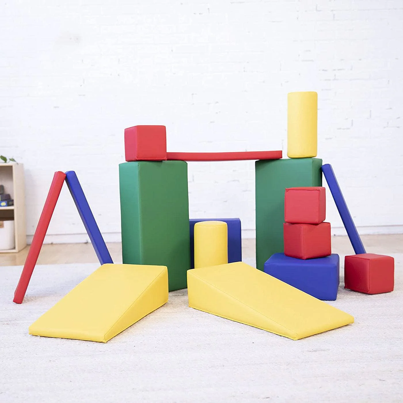 Large Soft Building Blocks - 16 Pieces - Image 3