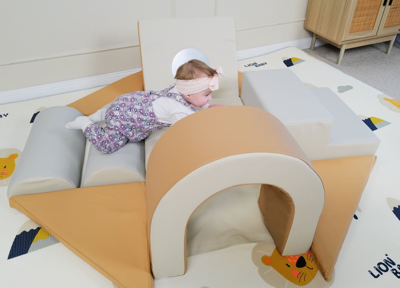 MEMAX Soft Climber with Arch and Mirror - 10 Pieces - Image 6