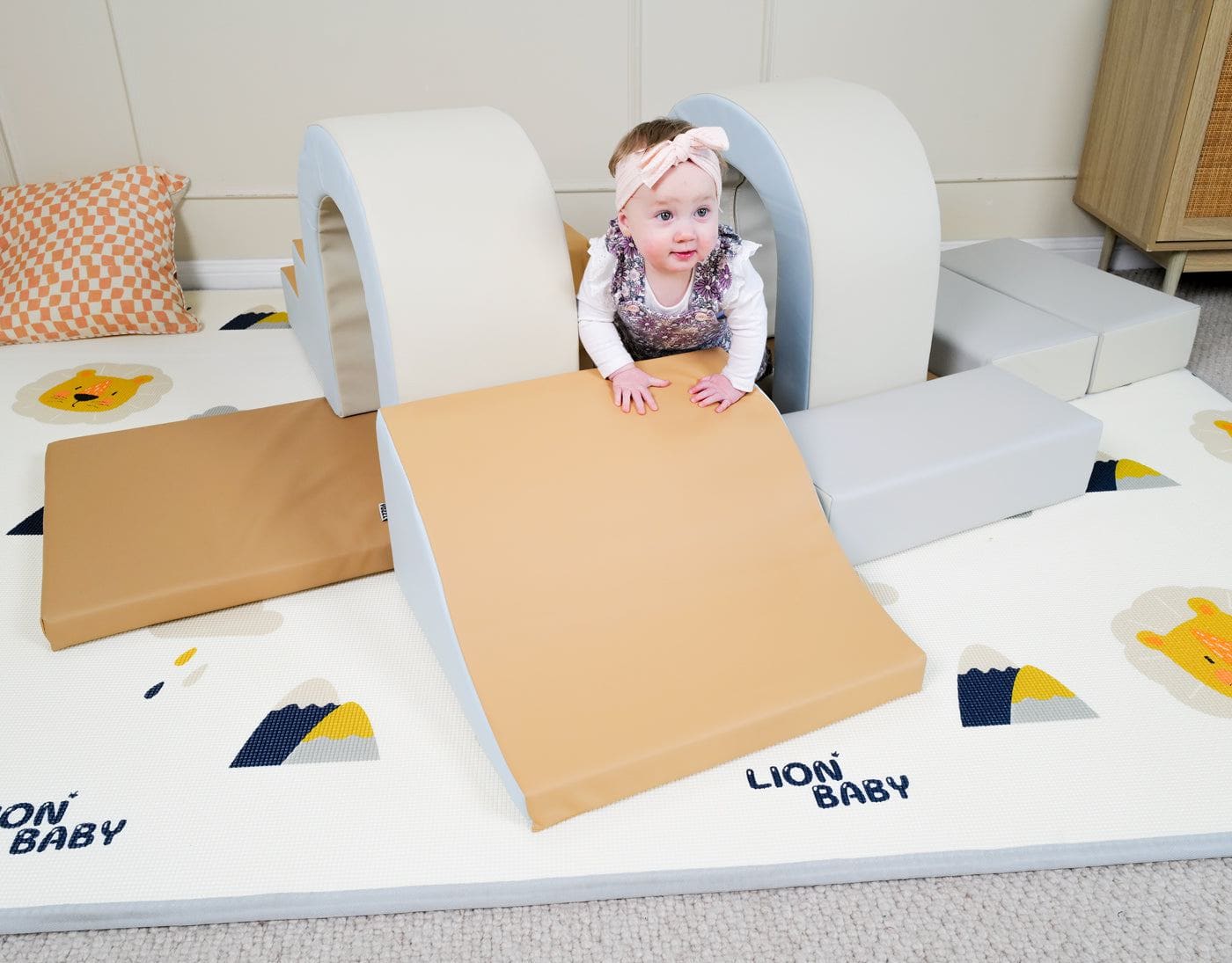 Montessori Soft Climber with Double Arches - 10 Pieces - Image 3